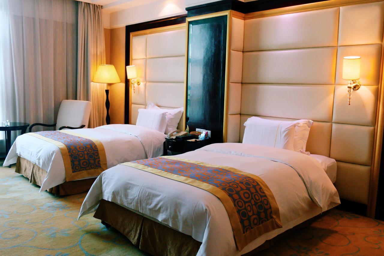 City Hotel Foshan Extérieur photo